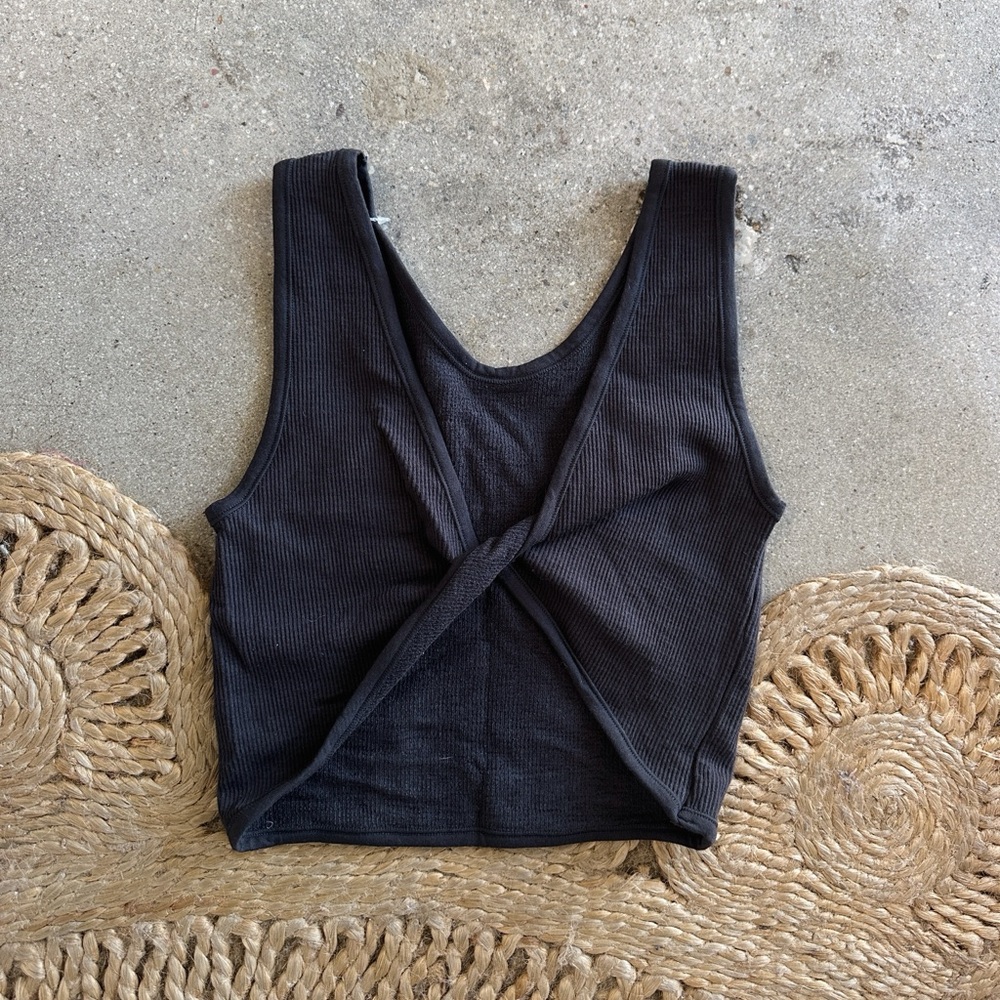 Black Twist Tank